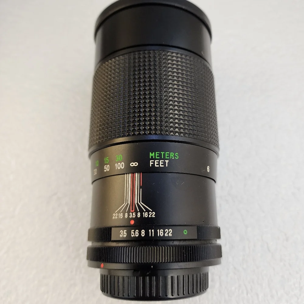 Vivitar 200mm F3.5 Fixed Mount Lens in Original Box